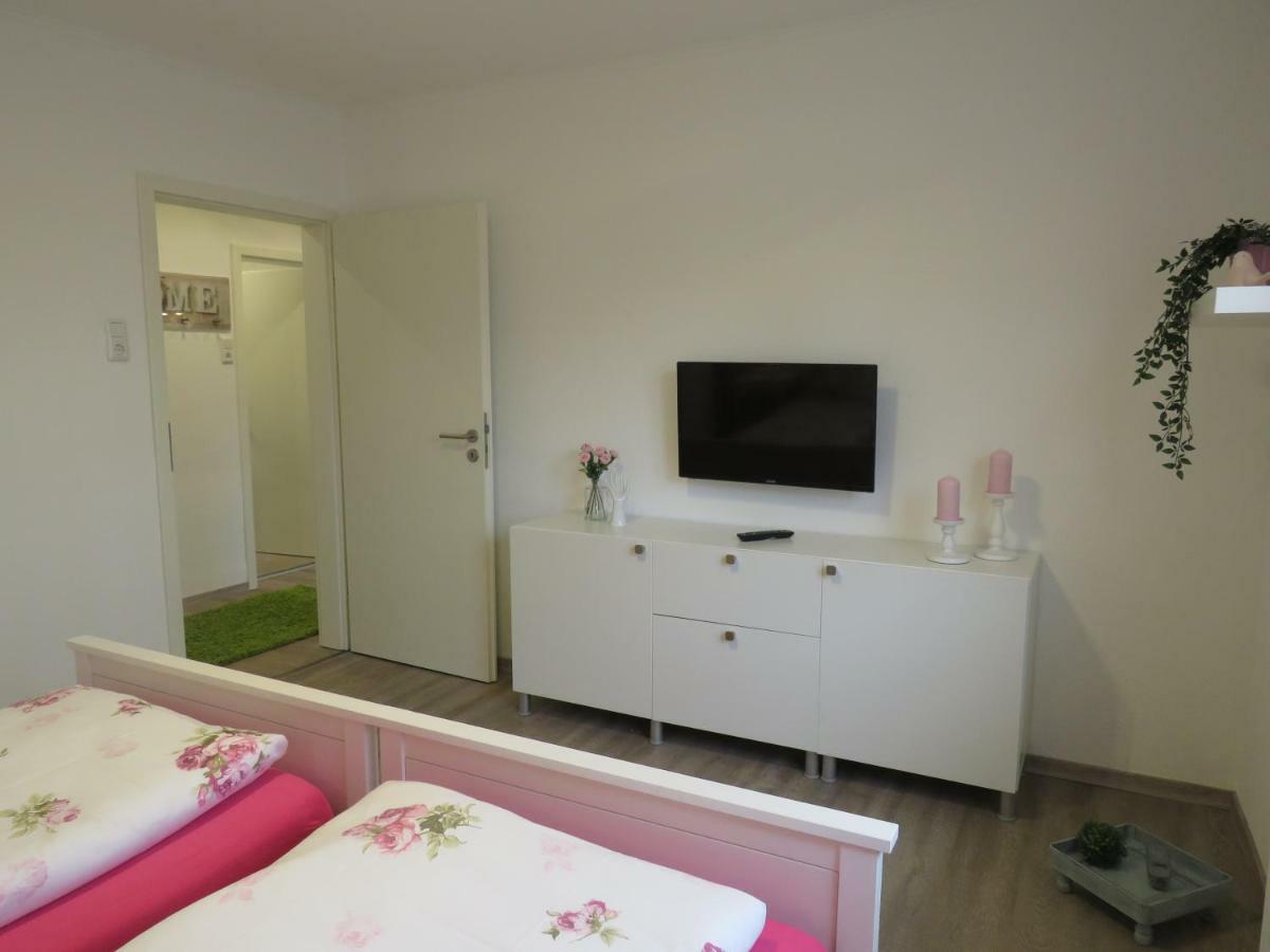 Daisys Ferienwohnung 68 Wilhelmshaven Exteriör bild
